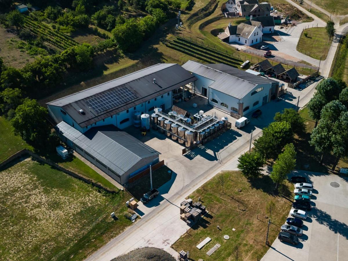 Hotel Bodri Pinceszet Szekszárd Zewnętrze zdjęcie
