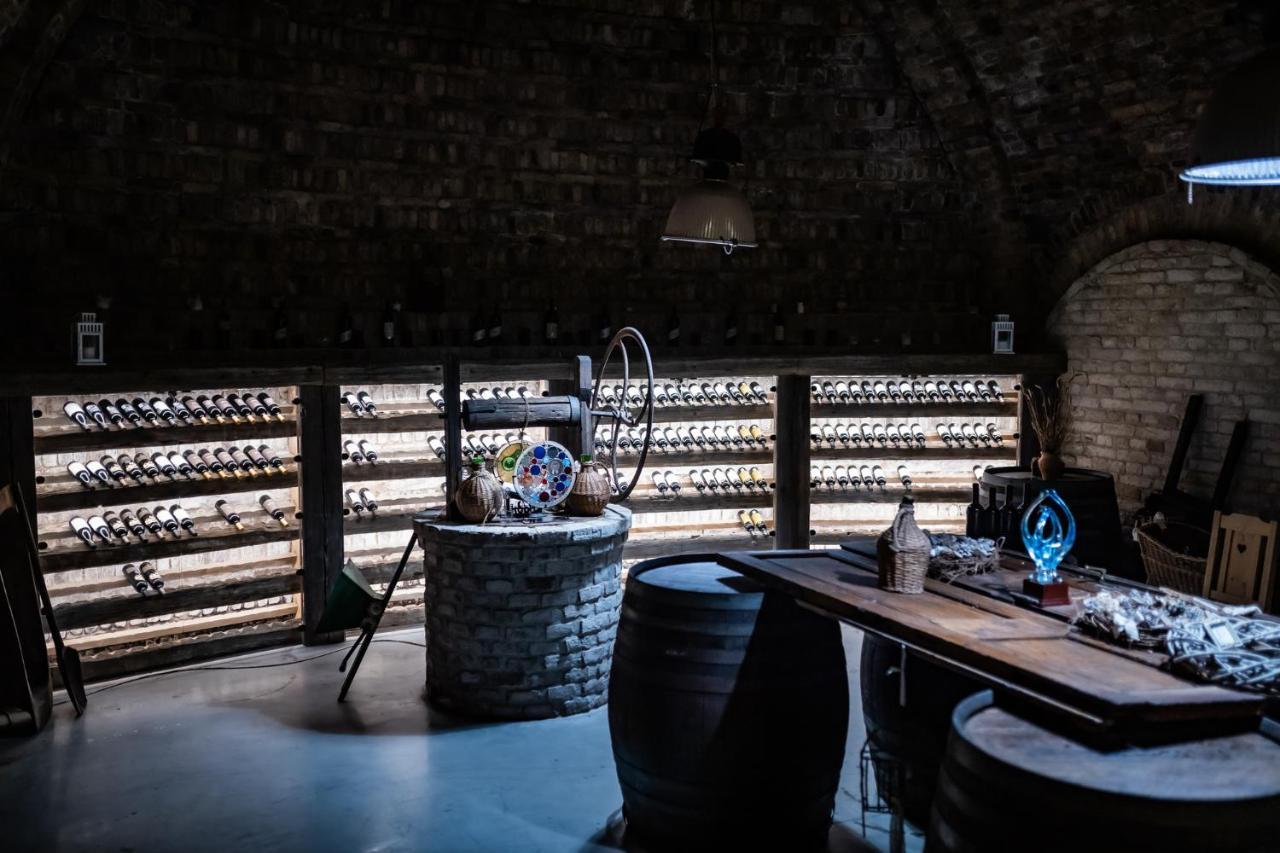 Hotel Bodri Pinceszet Szekszárd Zewnętrze zdjęcie